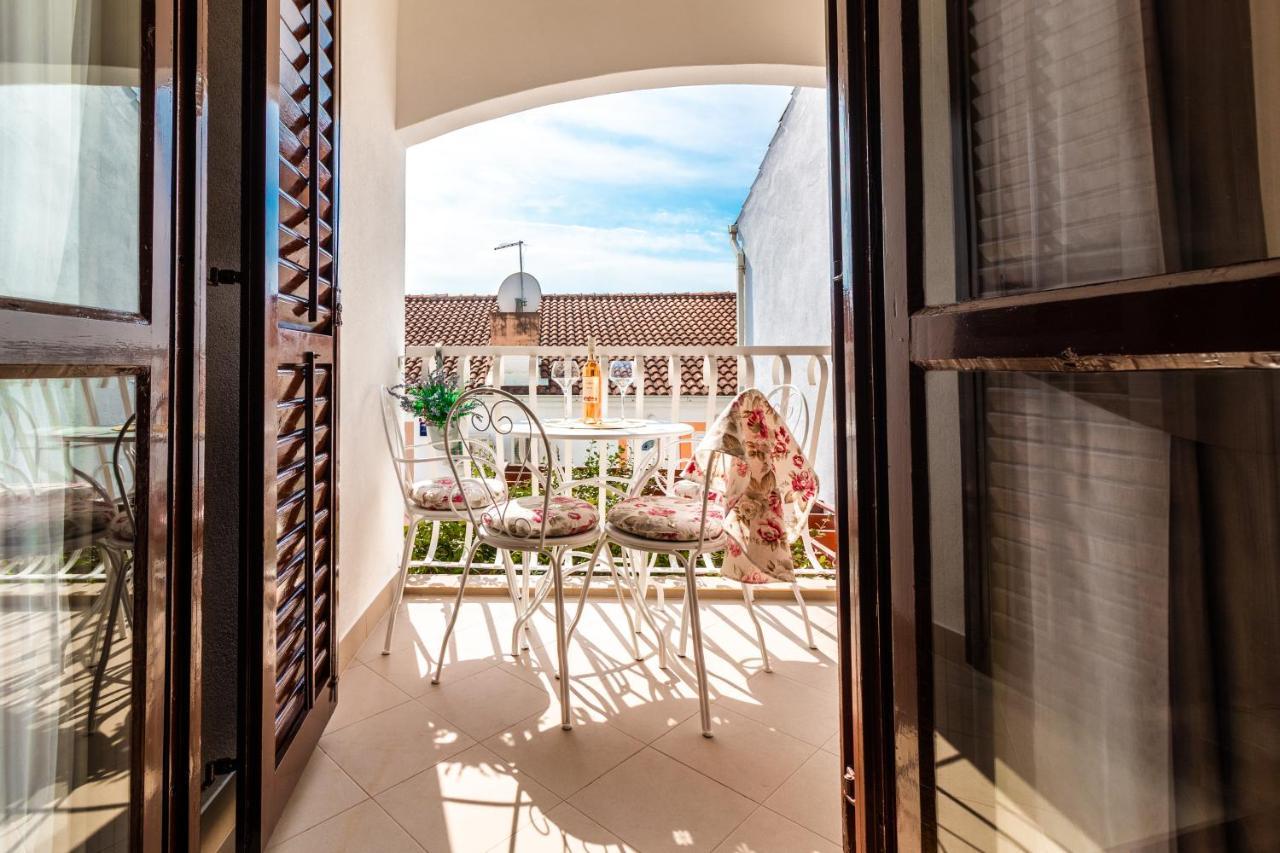 Sunny Beach Apartment Lavica 珀德垂那 外观 照片